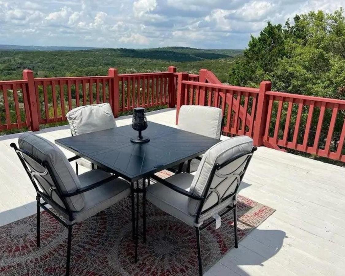 Entire 2Br 2Ba Hilltop View Home Sleeps 7 Pets 4 Acres Jacuzzi Central Ac Kingbeds Free Wifi-Parking Kitchen Washerdryer Starry Terrace Two Sunset Dining Patios Grill Stovetop Oven Fridge Onsitewoodedhiking Wildlife Coveredpatio4Pets & Birds Singing! Marble Falls Exteriör bild