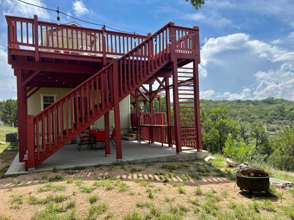 Entire 2Br 2Ba Hilltop View Home Sleeps 7 Pets 4 Acres Jacuzzi Central Ac Kingbeds Free Wifi-Parking Kitchen Washerdryer Starry Terrace Two Sunset Dining Patios Grill Stovetop Oven Fridge Onsitewoodedhiking Wildlife Coveredpatio4Pets & Birds Singing! Marble Falls Exteriör bild