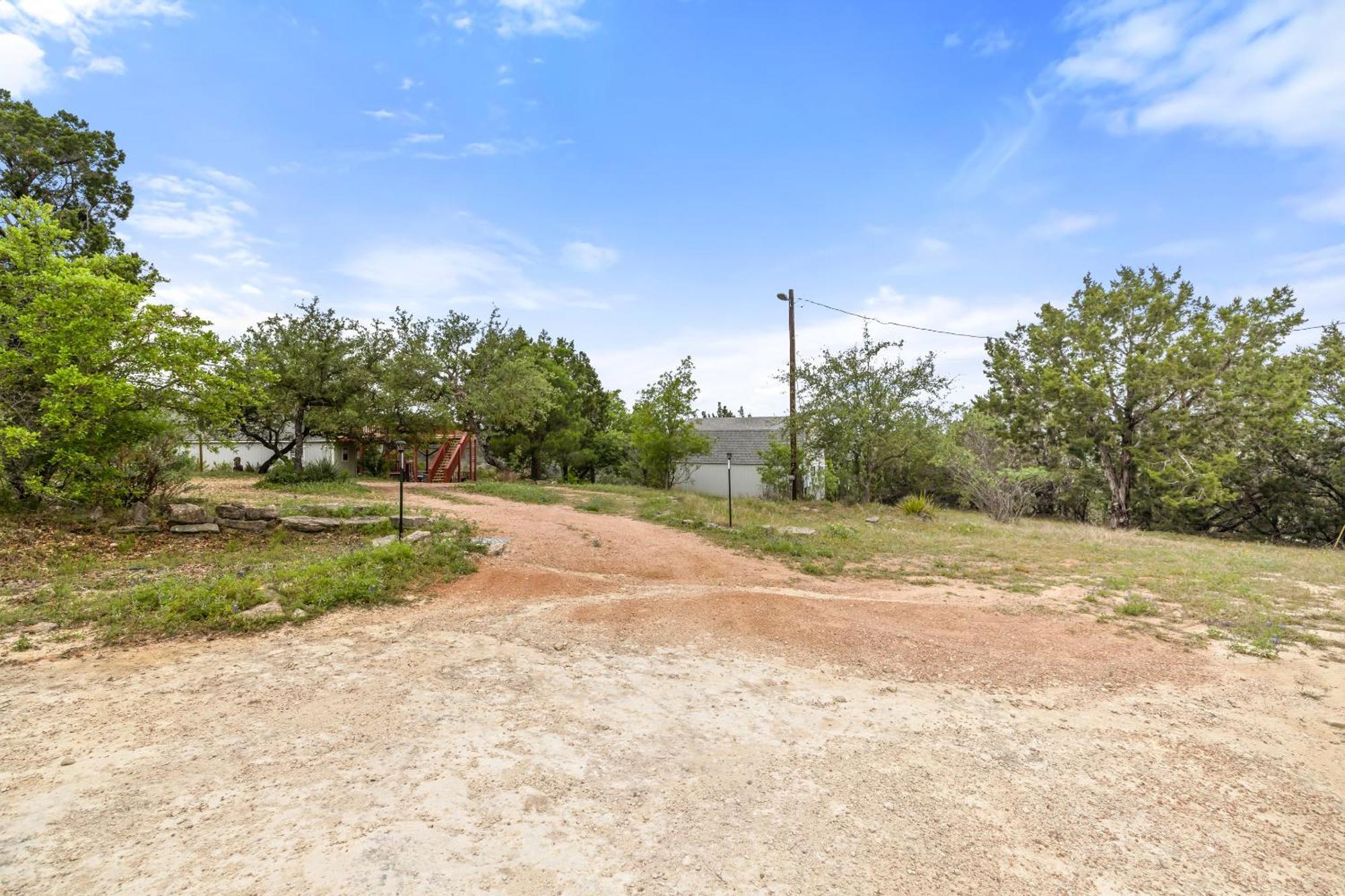 Entire 2Br 2Ba Hilltop View Home Sleeps 7 Pets 4 Acres Jacuzzi Central Ac Kingbeds Free Wifi-Parking Kitchen Washerdryer Starry Terrace Two Sunset Dining Patios Grill Stovetop Oven Fridge Onsitewoodedhiking Wildlife Coveredpatio4Pets & Birds Singing! Marble Falls Exteriör bild